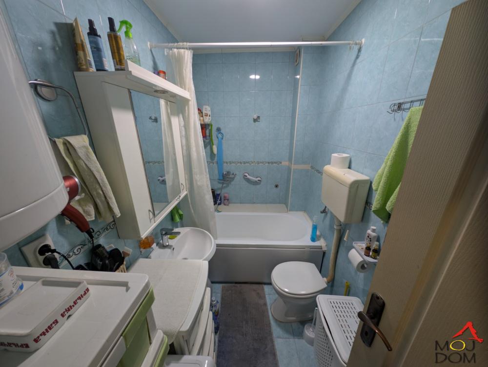 Slika 11 - Stan,NOVI SAD,TELEP,kv: 57, € 123600, ID: 1025844