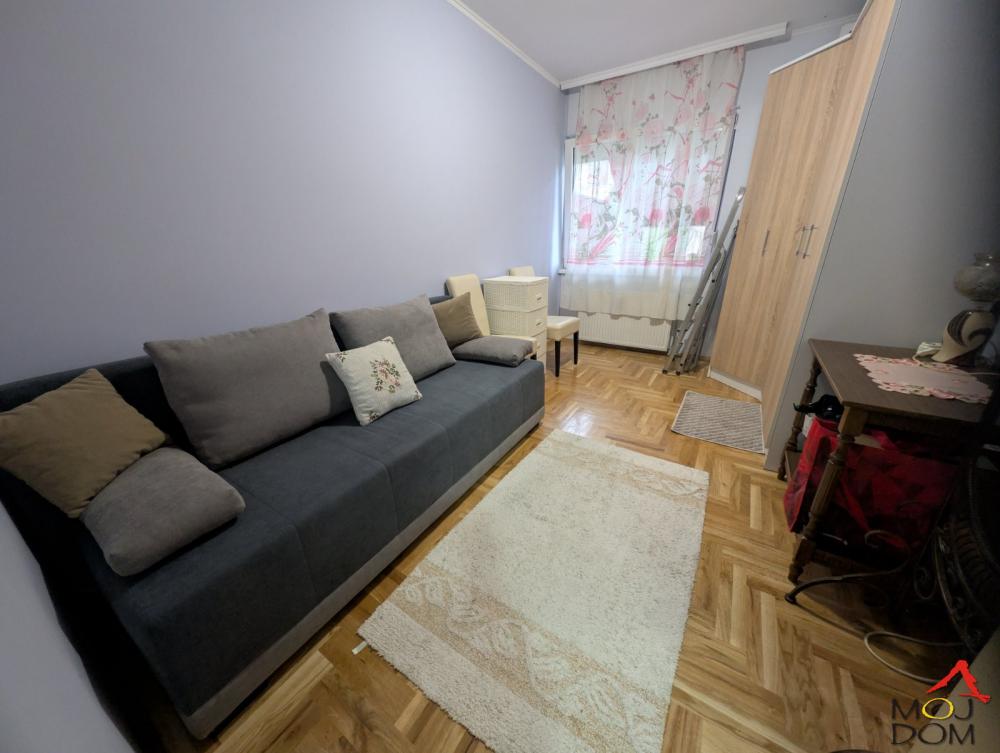 Slika 7 - Stan,NOVI SAD,TELEP,kv: 57, € 123600, ID: 1025844