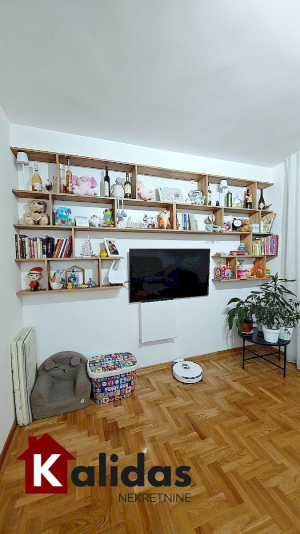 Slika 1 - Stan,NOVI SAD,ADICE,kv: 42, € 127200, ID: 1008565