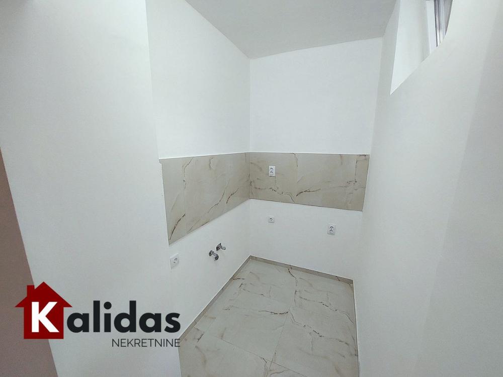 Slika 6 - Stan,NOVI SAD,ROTKVARIJA,kv: 51, € 158600, ID: 1008600
