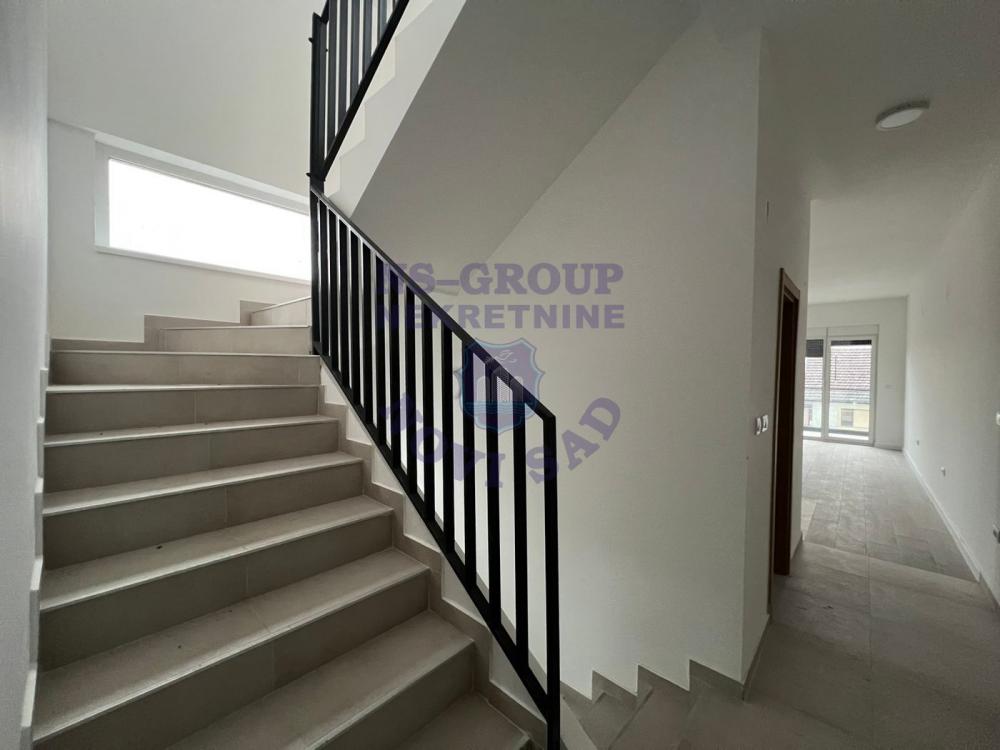 Slika 6 - Trosoban stan sa gratis krovnom terasom - Telep