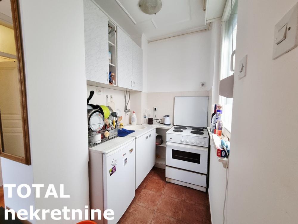 Slika 5 - Stan,NOVI SAD,BULEVAR,kv: 29.00, € 90000, ID: 1101499