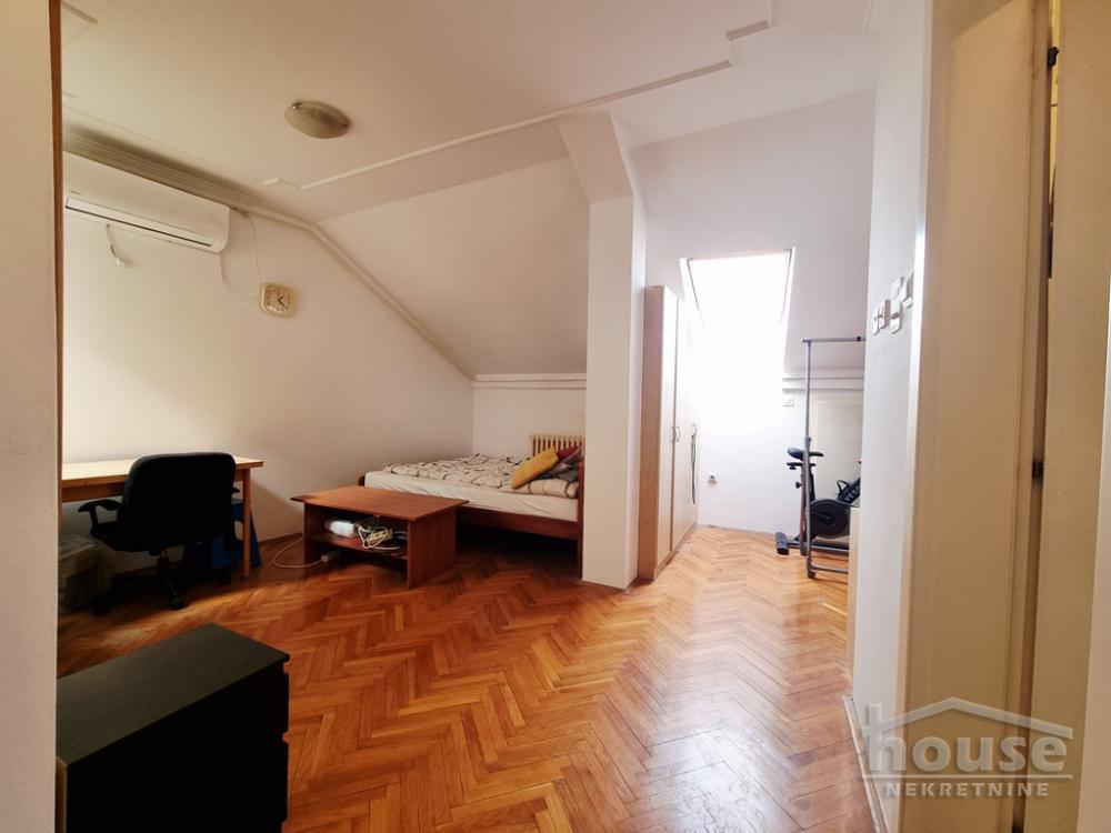 Slika 2 - Stan,NOVI SAD,BULEVAR,kv: 29.00, € 90000, ID: 1064651