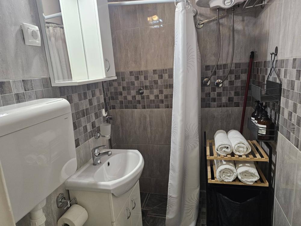 Slika 5 - Odličan jednosoban stan!