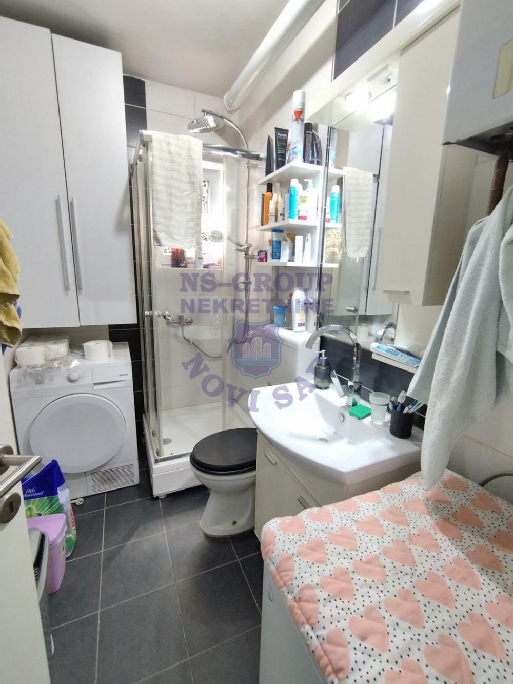 Slika 9 - Dvoiposoban, 67m2, Telep Novi Sad, sa terasom