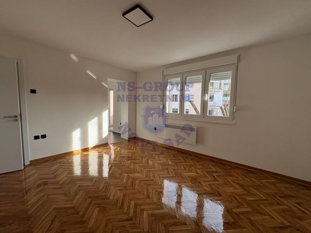 Glavna slika -Dvosoban stan 49m2, Cara Dušana!