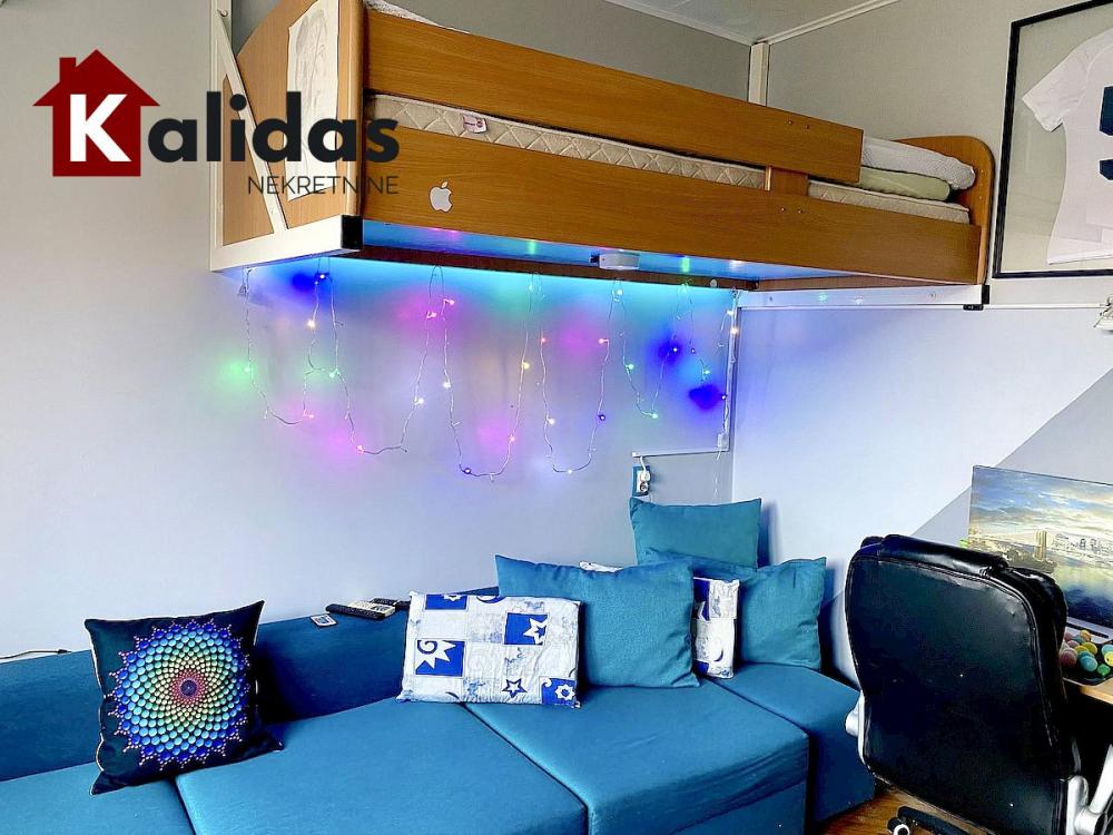 Slika 7 - Stan,NOVI SAD,PODBARA,kv: 48, € 140000, ID: 1008597