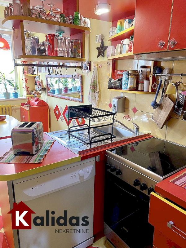 Slika 4 - Stan,NOVI SAD,PODBARA,kv: 48, € 140000, ID: 1008597