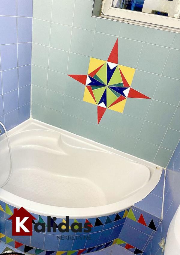 Slika 11 - Stan,NOVI SAD,PODBARA,kv: 48, € 140000, ID: 1008597