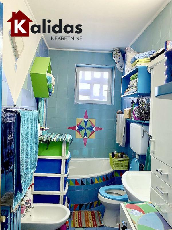 Slika 10 - Stan,NOVI SAD,PODBARA,kv: 48, € 140000, ID: 1008597