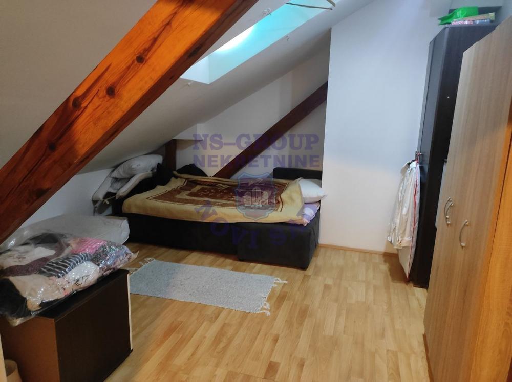 Slika 4 - Trosoban stan 65m2, Nova Detelinara!