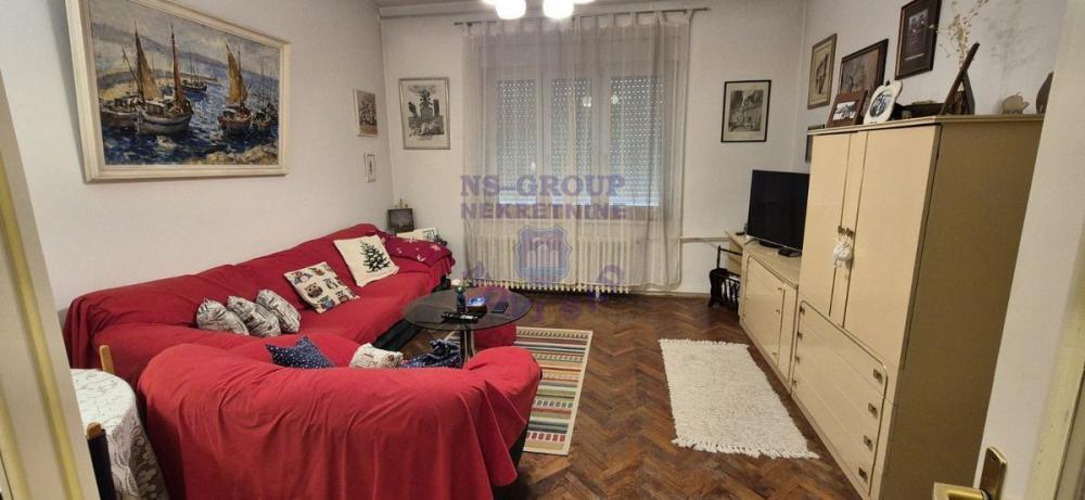 Slika 1 - Trosoban, 93m2, Beogradski kej Novi Sad, sa terasom