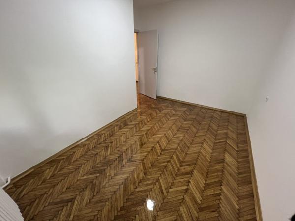 Slika 8 - Stan,NOVI SAD,GRBAVICA,kv: 52, € 144200, ID: 1019159