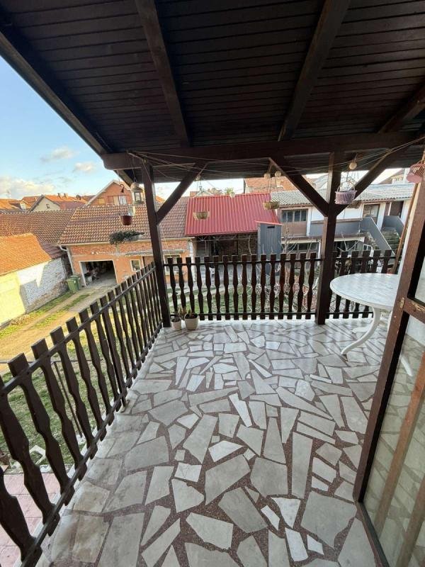 Slika 9 - Stan,NOVI SAD,VETERNIK,kv: 88.00, € 139100, ID: 1059187