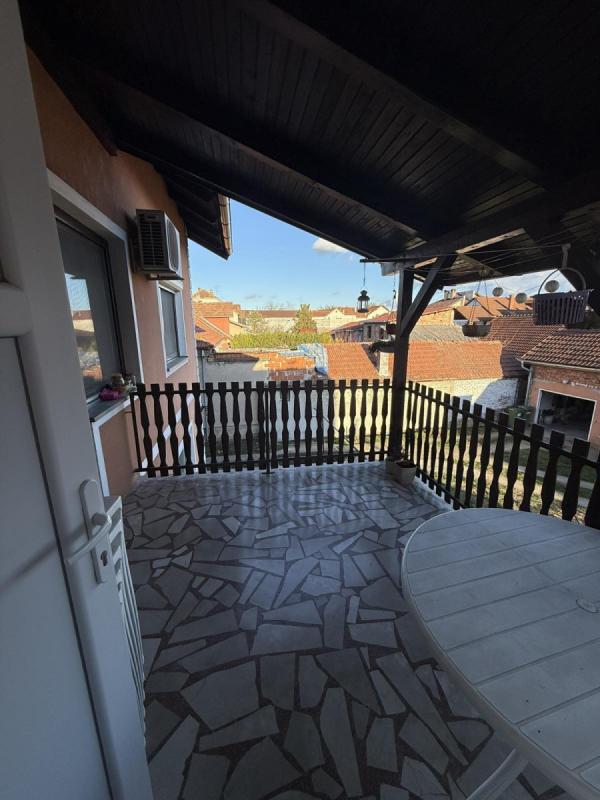 Slika 8 - Stan,NOVI SAD,VETERNIK,kv: 88.00, € 139100, ID: 1059187