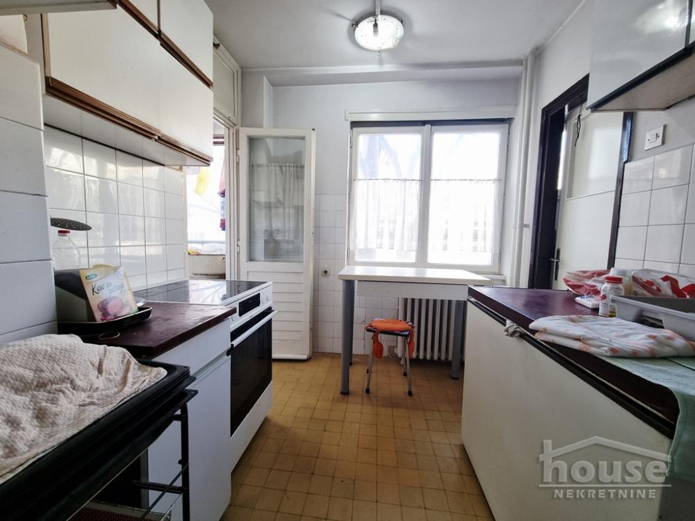 Slika 6 - Stan,NOVI SAD,CENTAR,kv: 90.00, € 289000, ID: 1065478