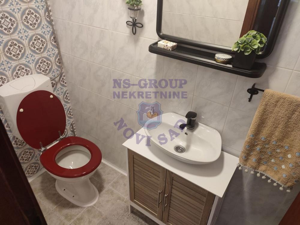 Slika 0 - Troiposoban stan na Podbari 