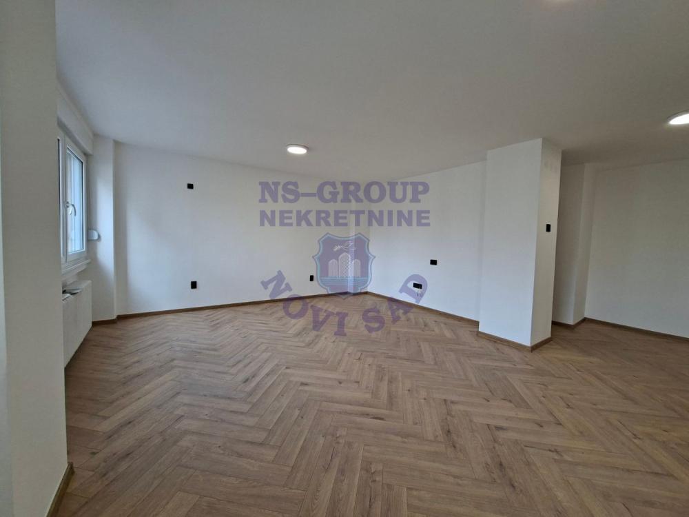 Slika 3 - Kompletno renoviran trosoban stan na Socijalnom