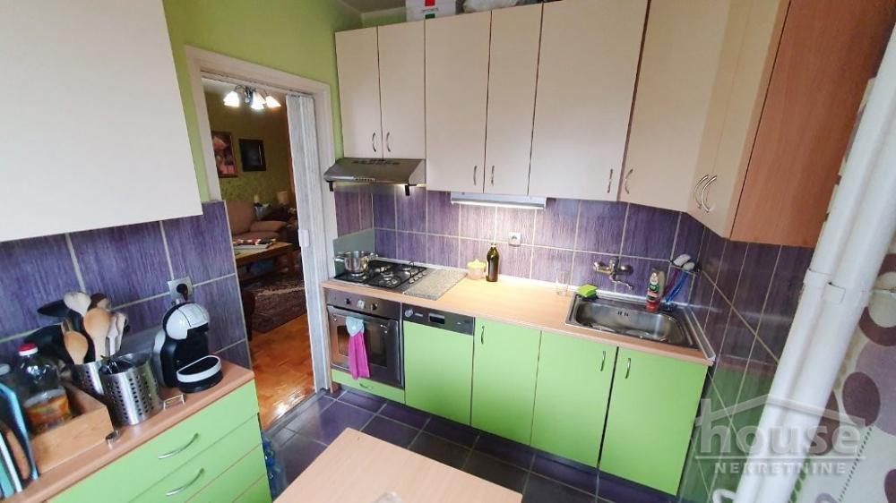 Slika 3 - Stan,NOVI SAD,BULEVAR,kv: 70.00, € 175000, ID: 1065479