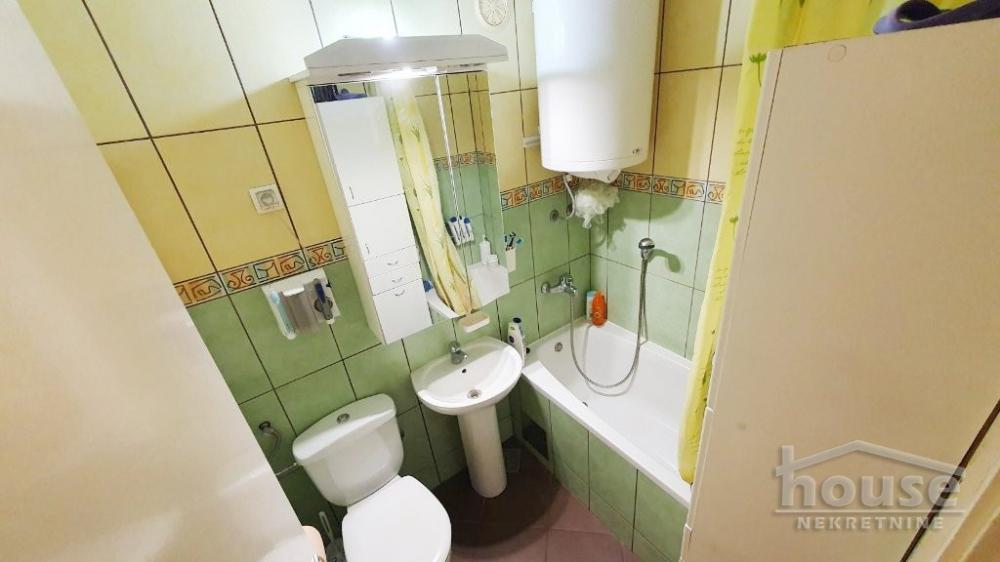 Slika 9 - Stan,NOVI SAD,BULEVAR,kv: 70.00, € 175000, ID: 1065479