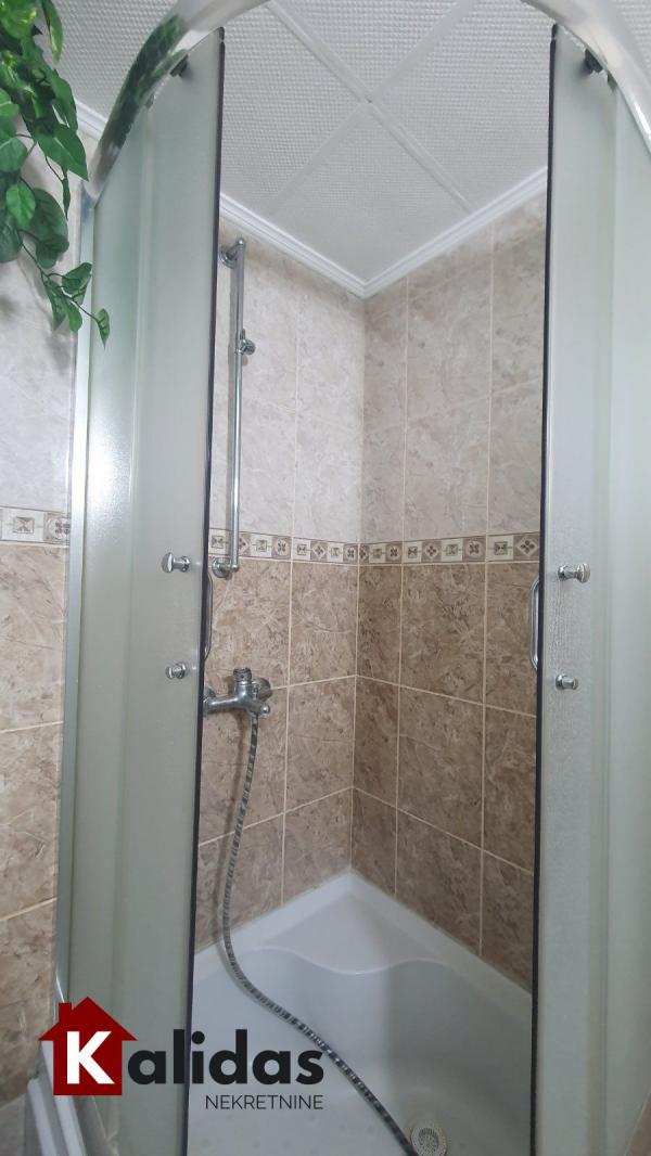 Slika 6 - Stan,NOVI SAD,LIMAN 3,kv: 52, € 142000, ID: 1008219