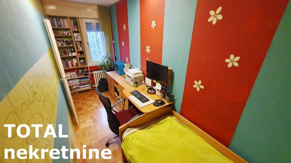 Slika 11 - Stan,NOVI SAD,BULEVAR,kv: 70.00, € 175000, ID: 1102327