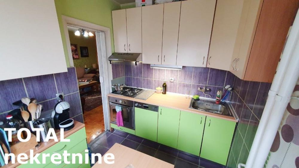 Slika 2 - Stan,NOVI SAD,BULEVAR,kv: 70.00, € 175000, ID: 1102327