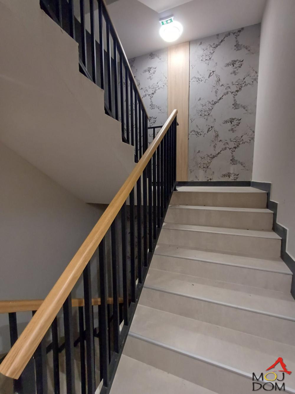 Slika 7 - Stan,NOVI SAD,NOVO NASELJE,kv: 26, € 92700, ID: 1031807