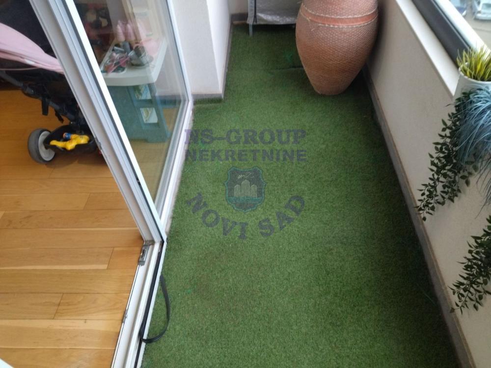 Slika 11 - Trosoban, 74m2, Telep Novi Sad, sa terasom, ima lift