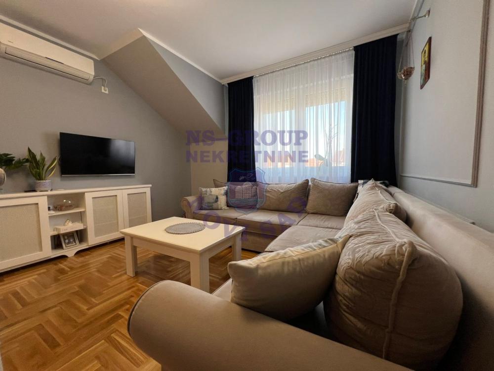 Glavna slika -Odmah useljiv stan na Telepu!