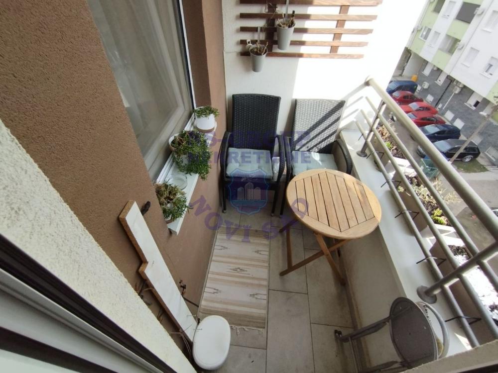 Slika 0 - Prodaja stana, 55m2, Petrovaradin Novi Sad, sa terasom, ima lift