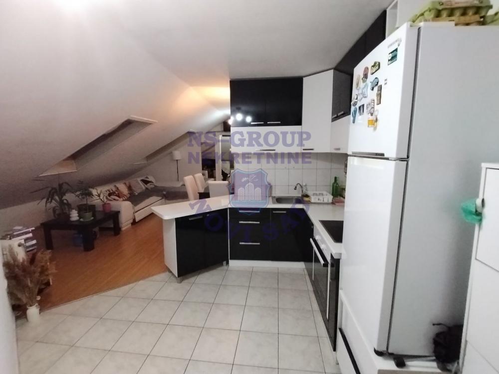 Slika 3 - Prodaja stana, Betanija Novi Sad, ima lift