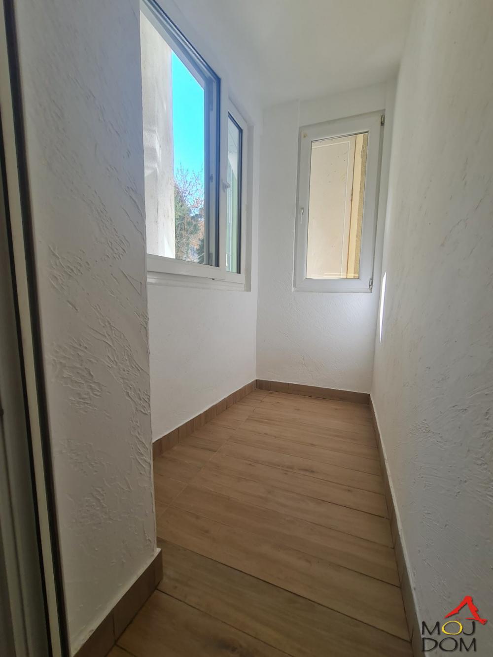 Slika 10 - Stan,NOVI SAD,STARI GRAD,kv: 21, € 92700, ID: 1031346