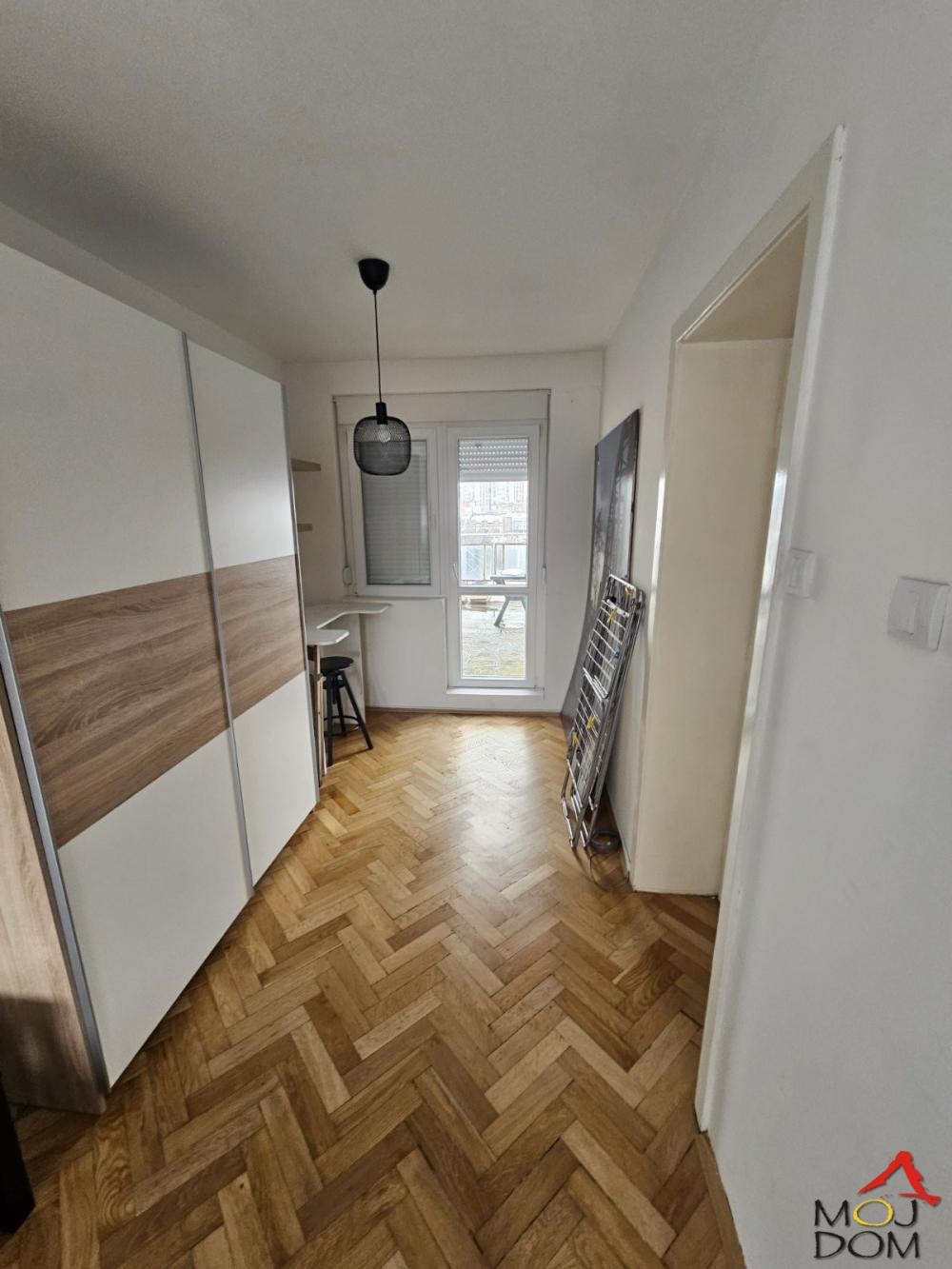 Slika 5 - Stan,NOVI SAD,STARI GRAD,kv: 48, € 206000, ID: 1031787