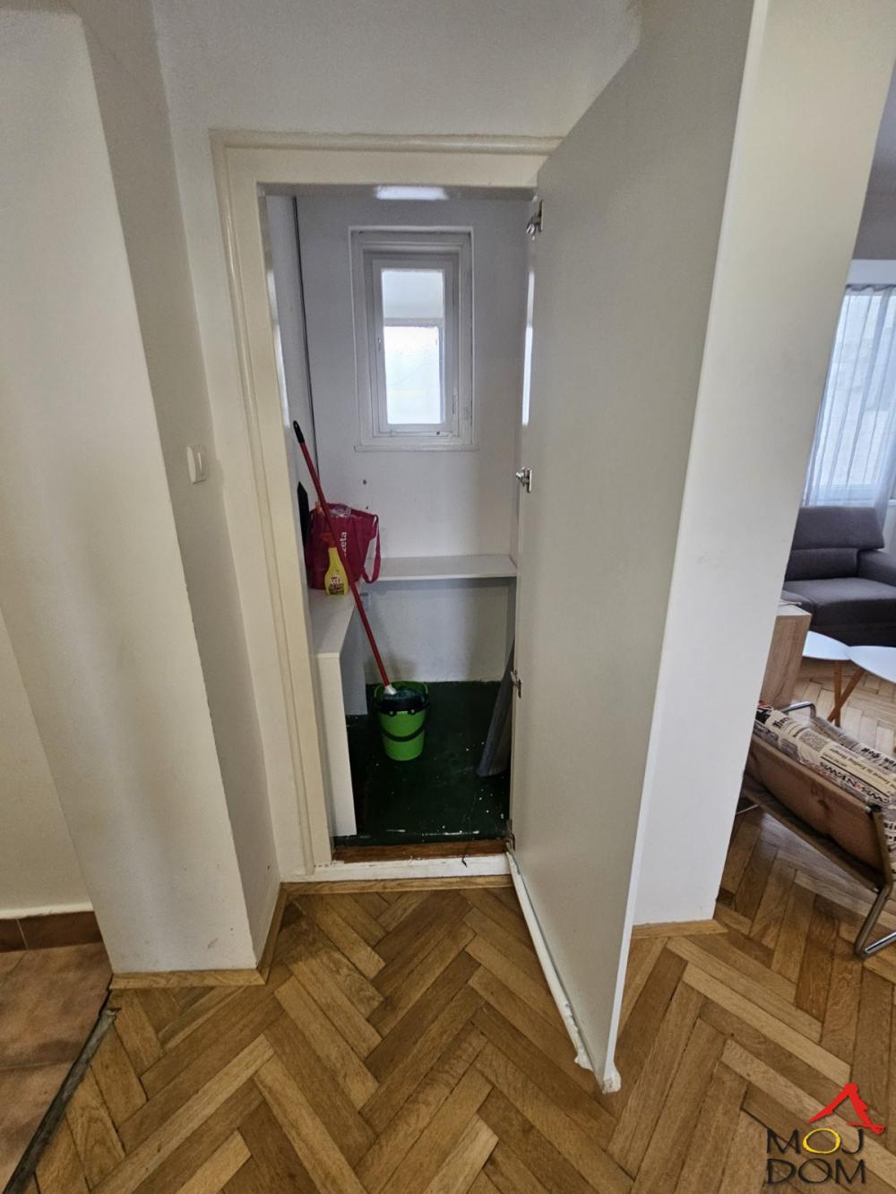 Slika 9 - Stan,NOVI SAD,STARI GRAD,kv: 48, € 206000, ID: 1031787