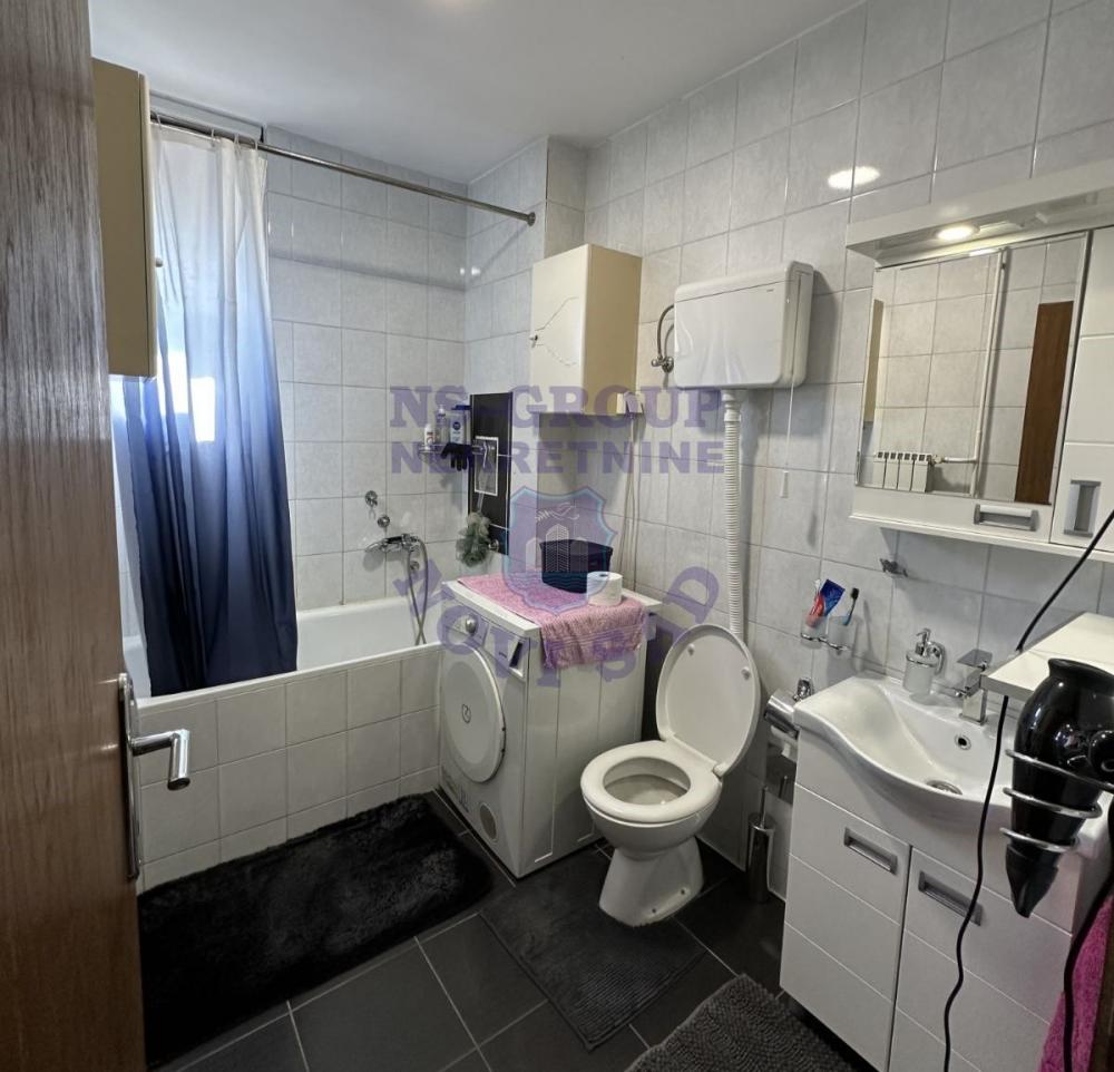 Slika 10 - Odličan trosoban stan na N. Detelinari