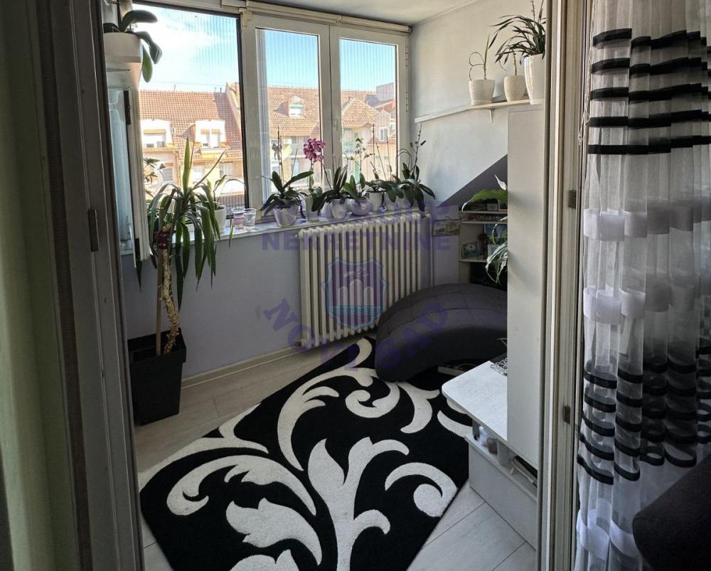 Slika 6 - Odličan trosoban stan na N. Detelinari