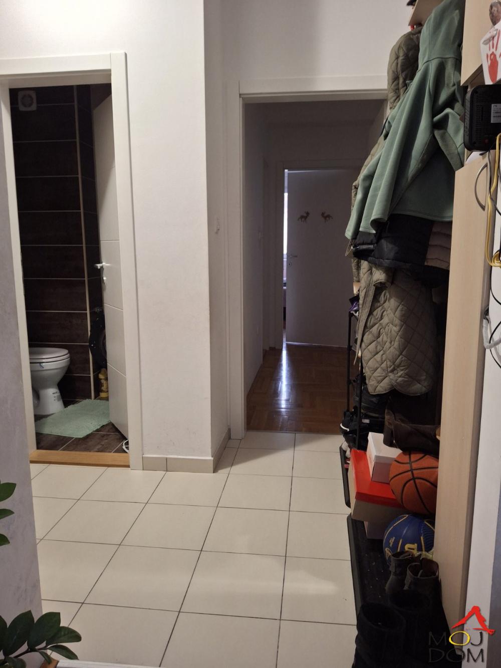 Slika 10 - Stan,NOVI SAD,BANATIĆ,kv: 57, € 193800, ID: 1031789