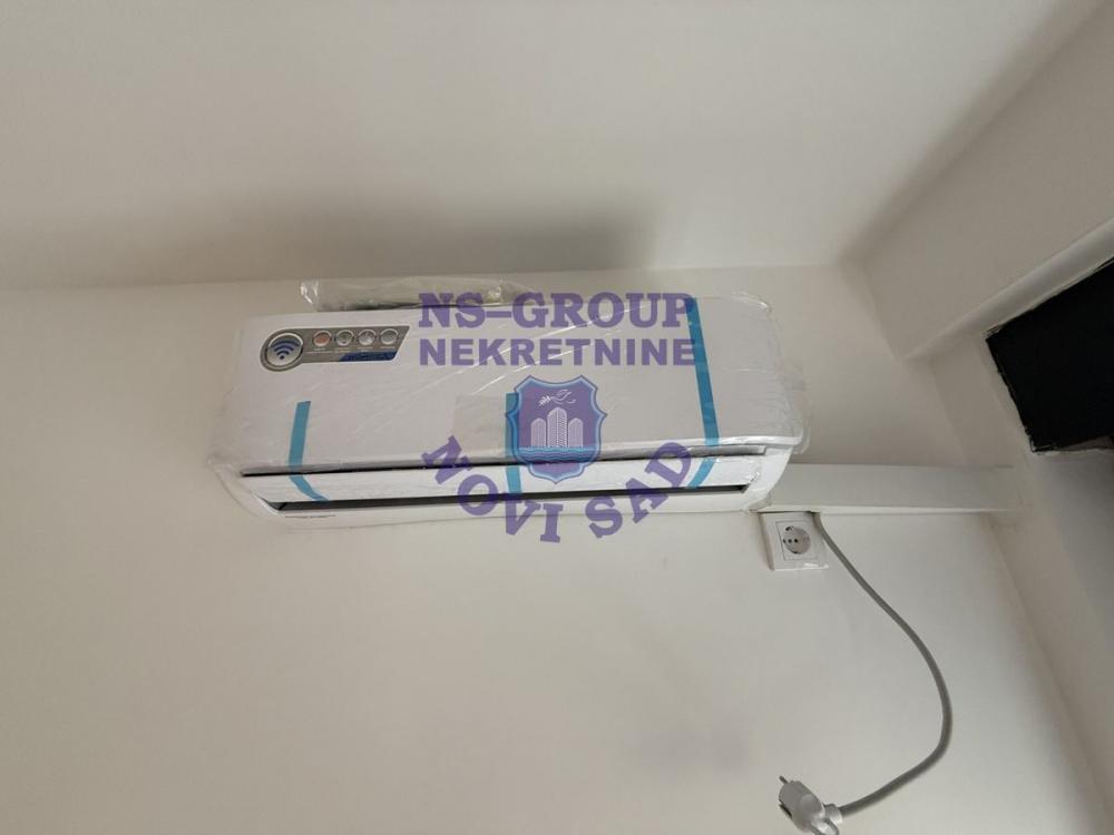 Slika 11 - Dvoiposoban, 50m2, Grbavica Novi Sad, sa terasom, ima lift