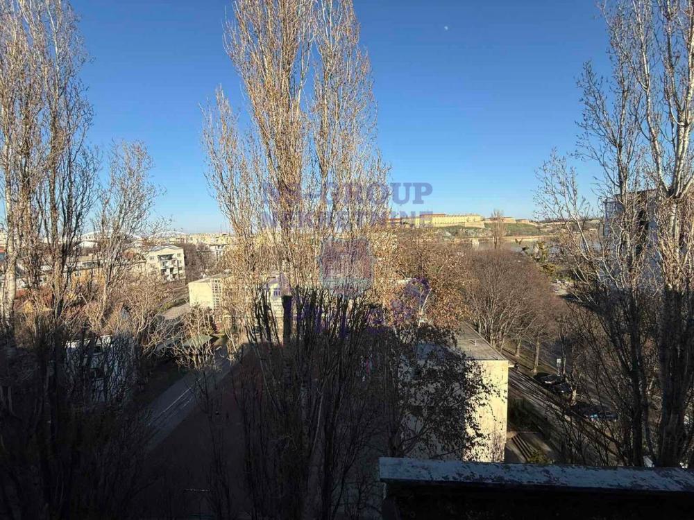 Slika 9 - Jednoiposoban stan kod Spensa