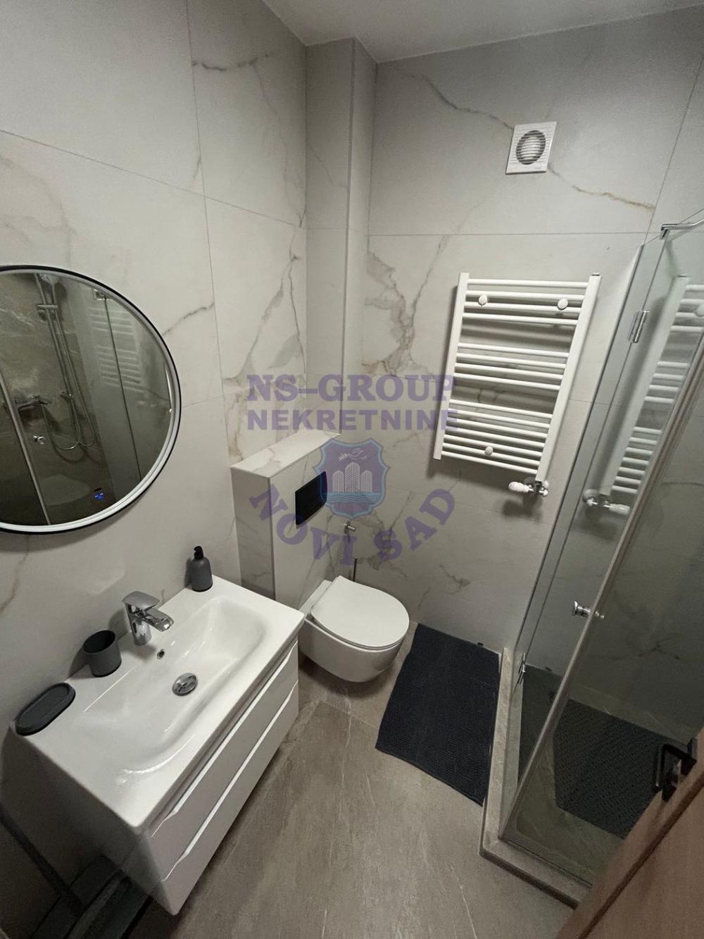 Slika 6 - Jednosoban, 24m2, Novi Sad centar Novi Sad, ima lift