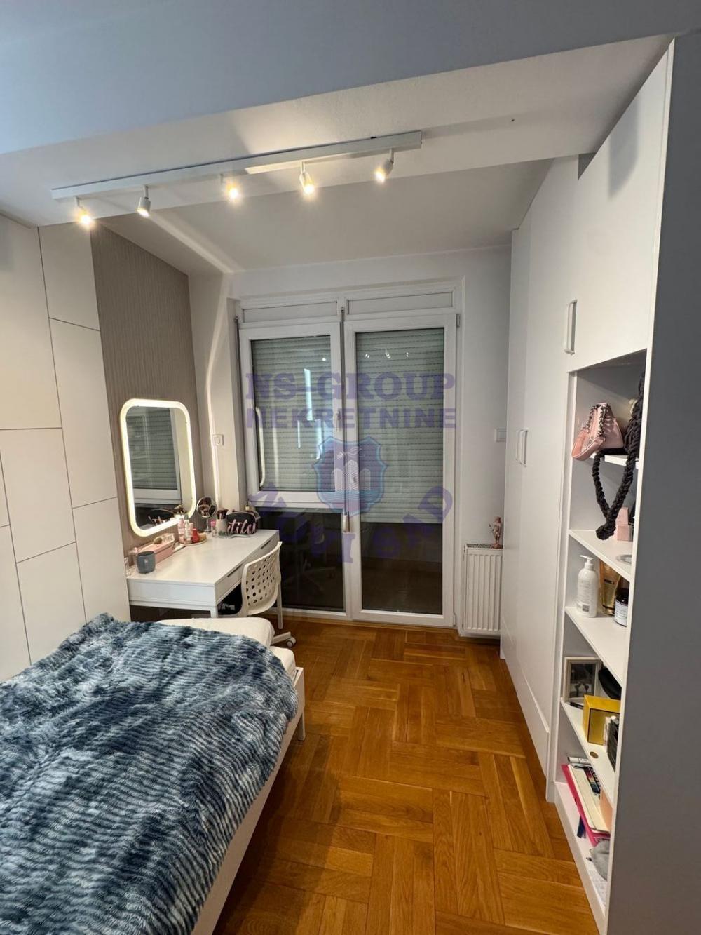 Slika 5 - Cetvorosoban stan na Socijanom 