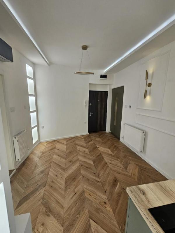 Slika 2 - Kompletno renovirana garsonjera u Starom gradu