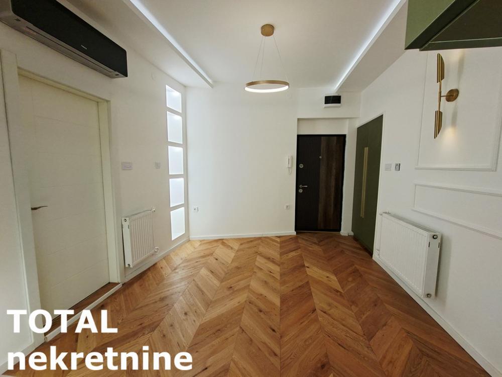 Glavna slika -Stan,NOVI SAD,CENTAR,kv: 21.00, € 90000, ID: 1101959