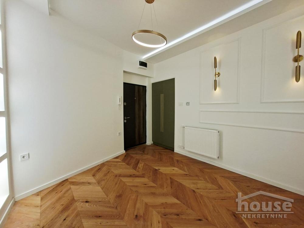 Slika 2 - Stan,NOVI SAD,CENTAR,kv: 21.00, € 90000, ID: 1065111