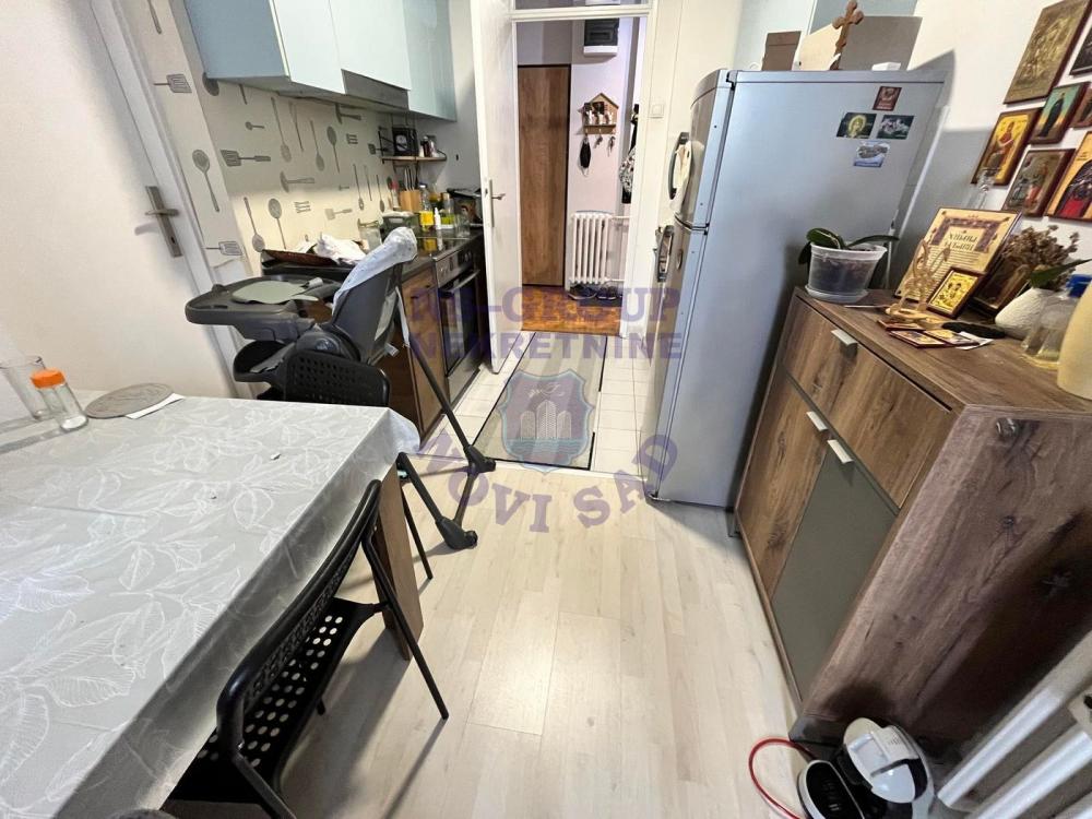 Slika 7 - Dvoiposoban, 69m2, Nova Detelinara Novi Sad