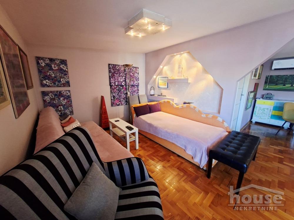 Slika 2 - Stan,NOVI SAD,BULEVAR EVROPE,kv: 75.00, € 138000, ID: 1065482