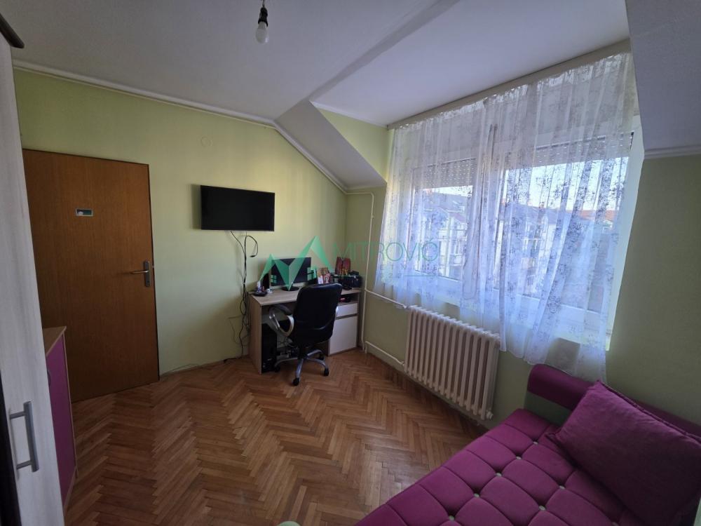 Slika 9 - Stan sa dušom u najlepšem delu Novog naselja 