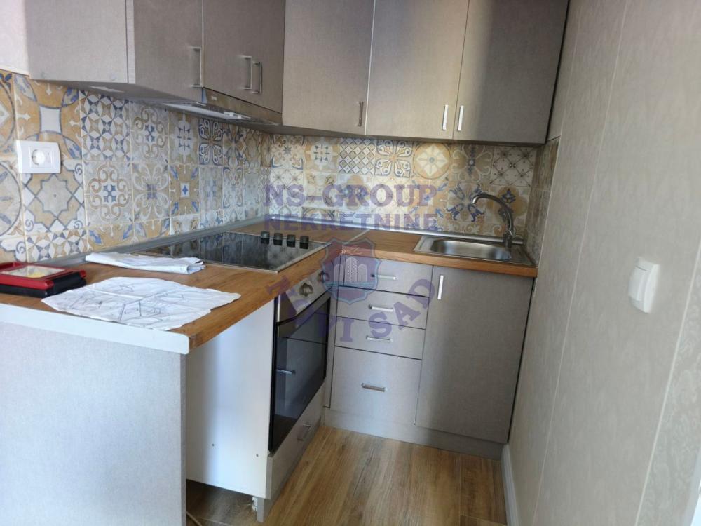 Slika 1 - Prodaja stana, 13m2, Salajka (Partizanska ulica) Novi Sad