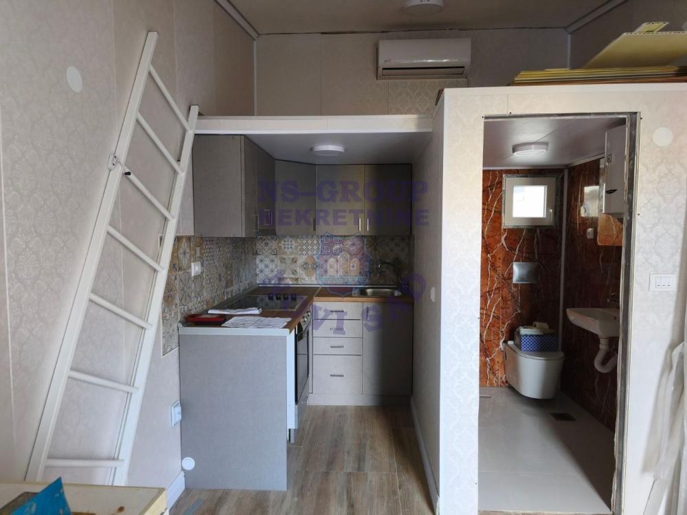 Slika 4 - Prodaja stana, 13m2, Salajka (Partizanska ulica) Novi Sad